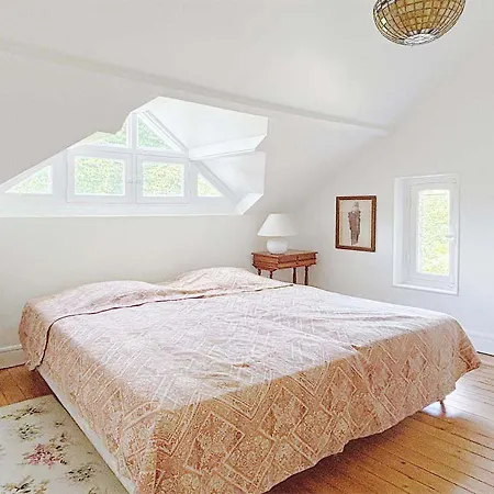 L'auberge 91530 招待所 Le Val-Saint-Germain