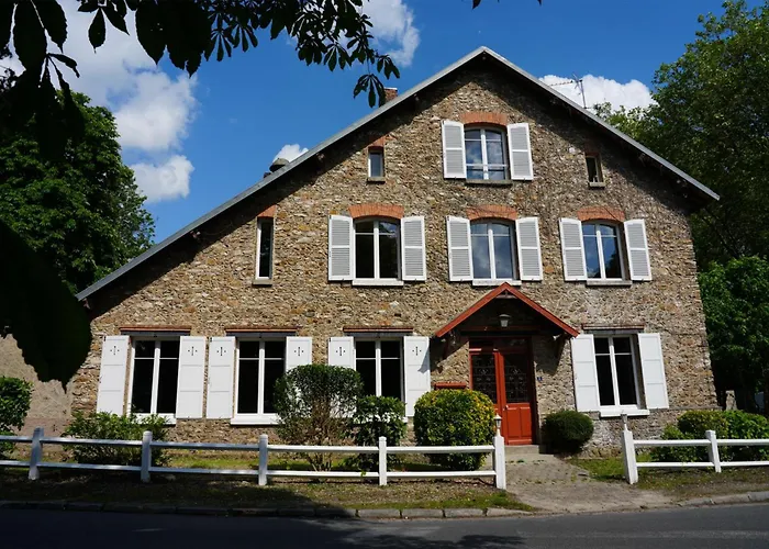 게스트하우스 L'auberge 91530 Le Val-Saint-Germain